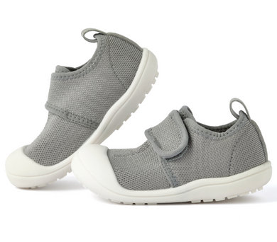 Baby deer 2025 walking shoes